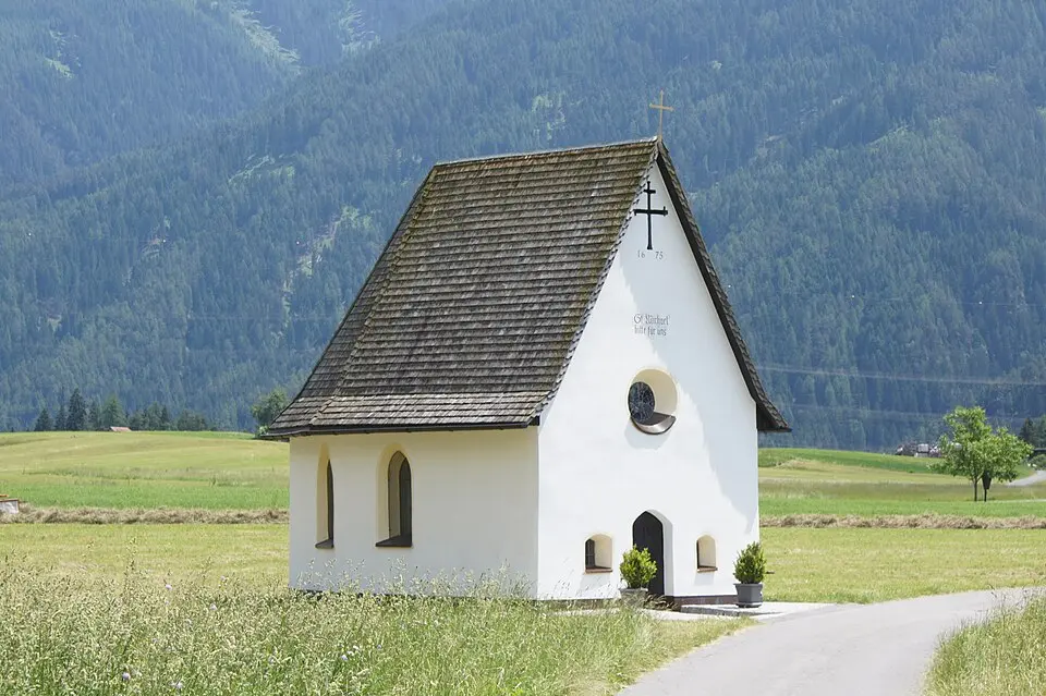Immagine: AleXXw · CC BY-SA 4.0 Michaelskapelle
