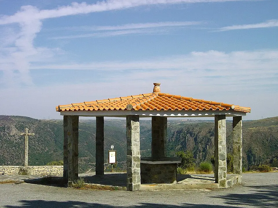 Bild: Vitor Oliveira from Torres Vedras, PORTUGAL · CC BY-SA 2.0 União das Freguesias de Lagoaça e Fornos