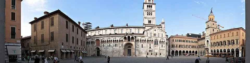 Bild: Davidtsousa · CC BY-SA 3.0 Piazza Grande