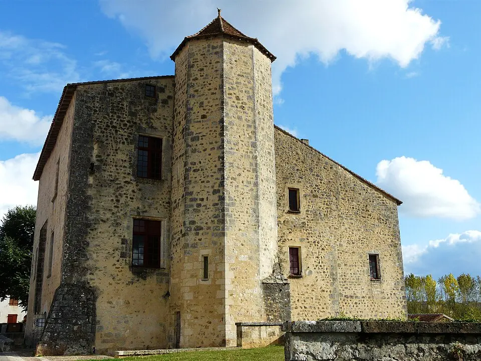 Obrázek: Père Igor · CC BY-SA 3.0 château de Montbron