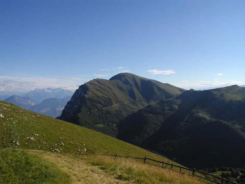 Hochgeladen von: Tanarus~commonswiki · CC BY-SA 3.0 Monte Baldo