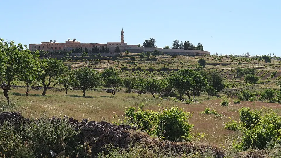 Mor Abrohom Manastırı