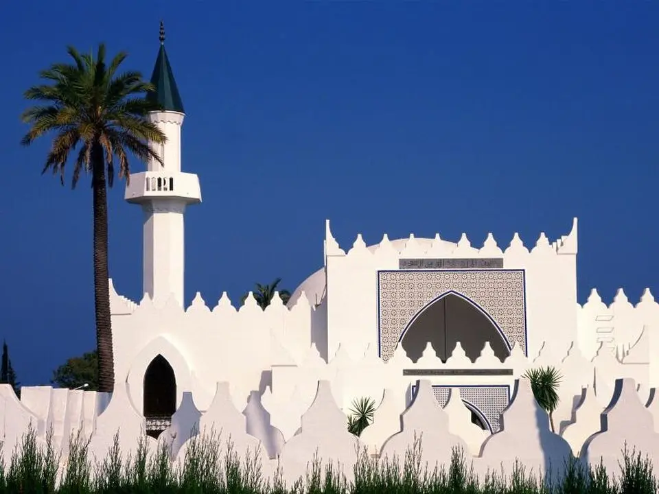 Bild: Yotofuji Tanaki · CC BY-SA 3.0 Mezquita del Rey Abdelaziz