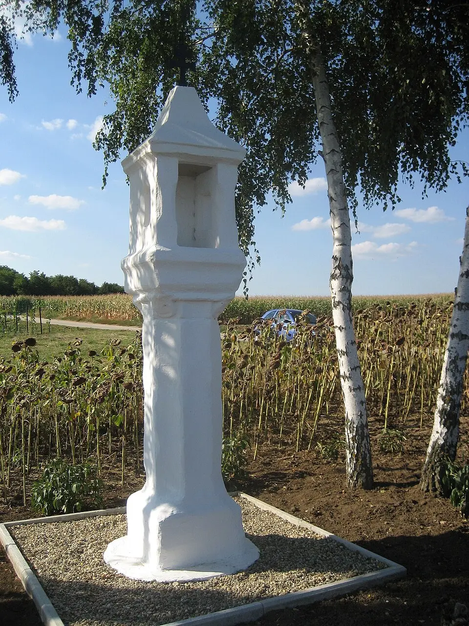 Bild: Priwo · Public domain Bildstock Hahnkreuz