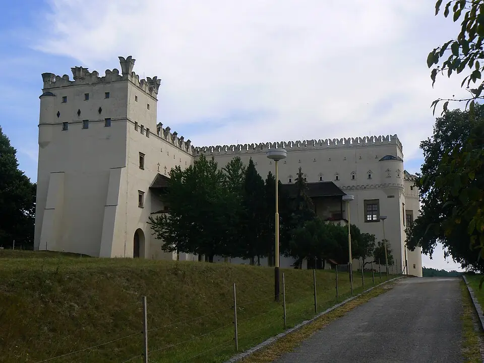 Schloss Nové Zámky