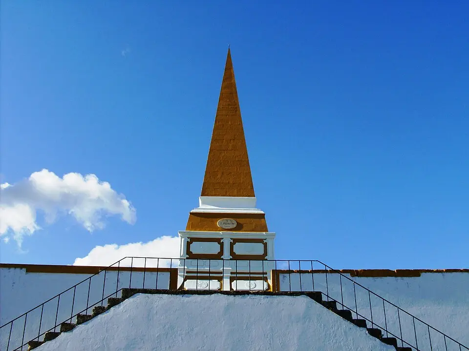 Bild: Carlos Luis M C da Cruz · Public domain Castelo dos Moinhos