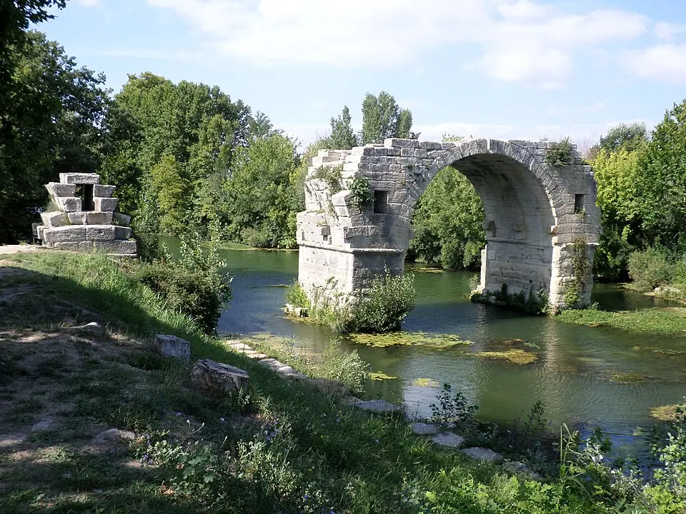 Bild: Xabi Rome-Hérault · CC BY 3.0 Pont Ambroix