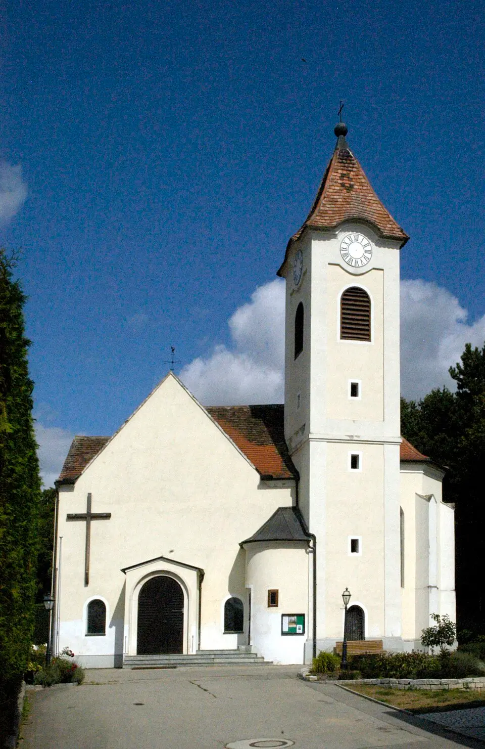Bild: Manfred Kuzel (talk) · CC BY-SA 3.0 AT Kath. Pfarrkirche hl. Martin