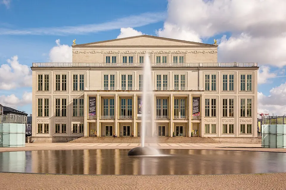 Bild: Ichwarsnur · CC BY-SA 4.0 Opernhaus Leipzig