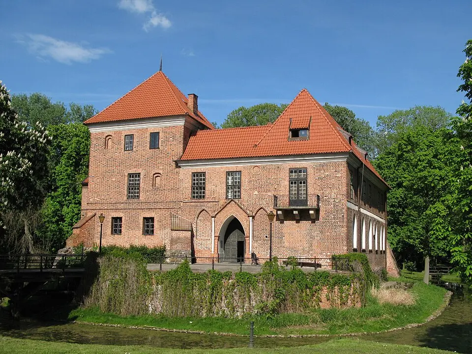 Bild: ImreKiss · CC BY 3.0 Muzeum - Zamek w Oporowie