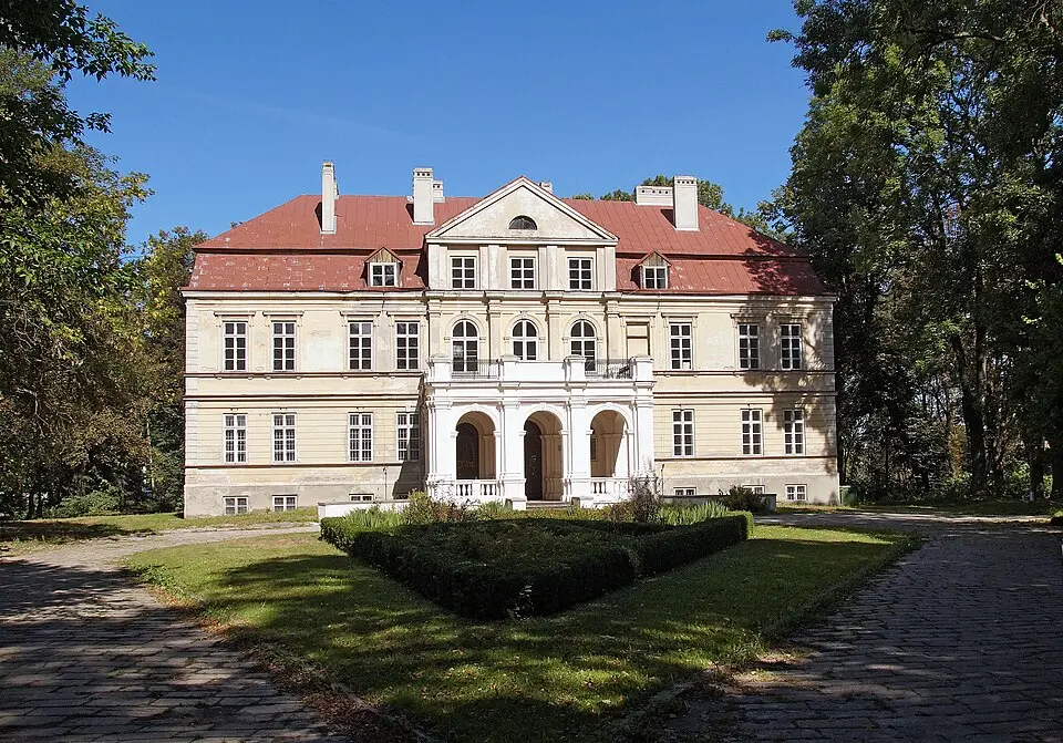Zespół pałacowy