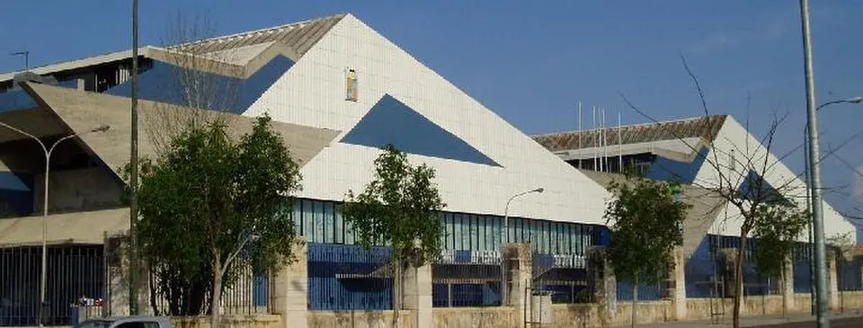 Mis en ligne par: Rferrer~commonswiki · CC BY-SA 3.0 Palacio de Deportes Son Moix