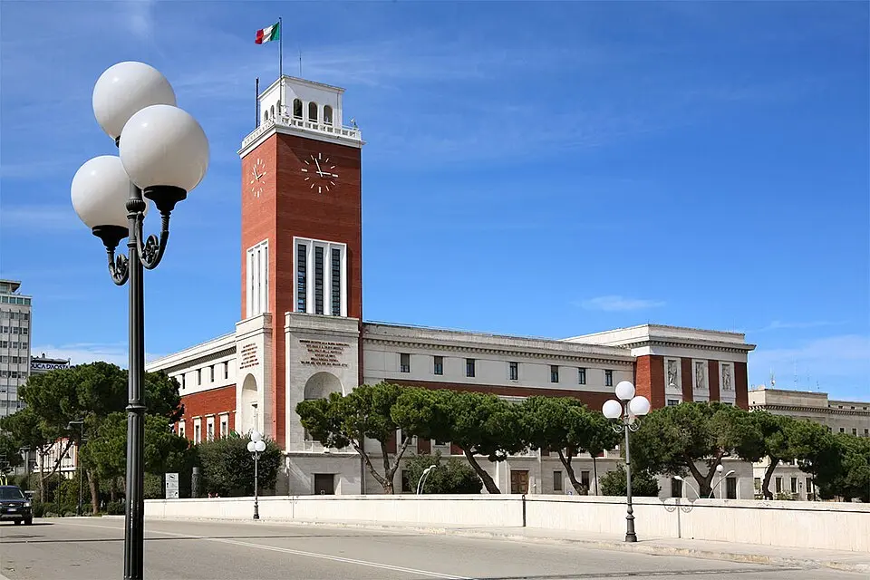 Bild: Visit Abruzzo · CC BY-SA 2.0 Rathaus von Pescara