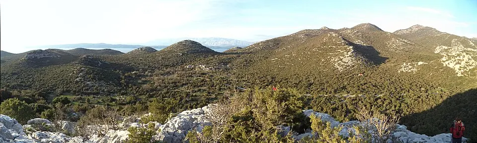 Bild: Quahadi Añtó 17:29, 1 April 2016 (UTC) · CC BY-SA 4.0 Nakovanj