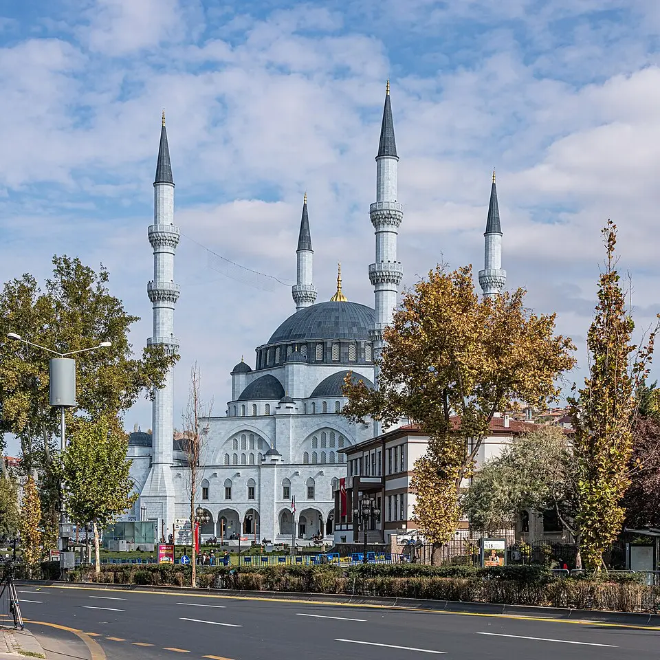 Melike Hatun Camii
