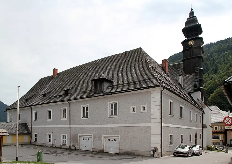 Immagine: C.Stadler/Bwag · CC BY-SA 3.0 Pfarrhof