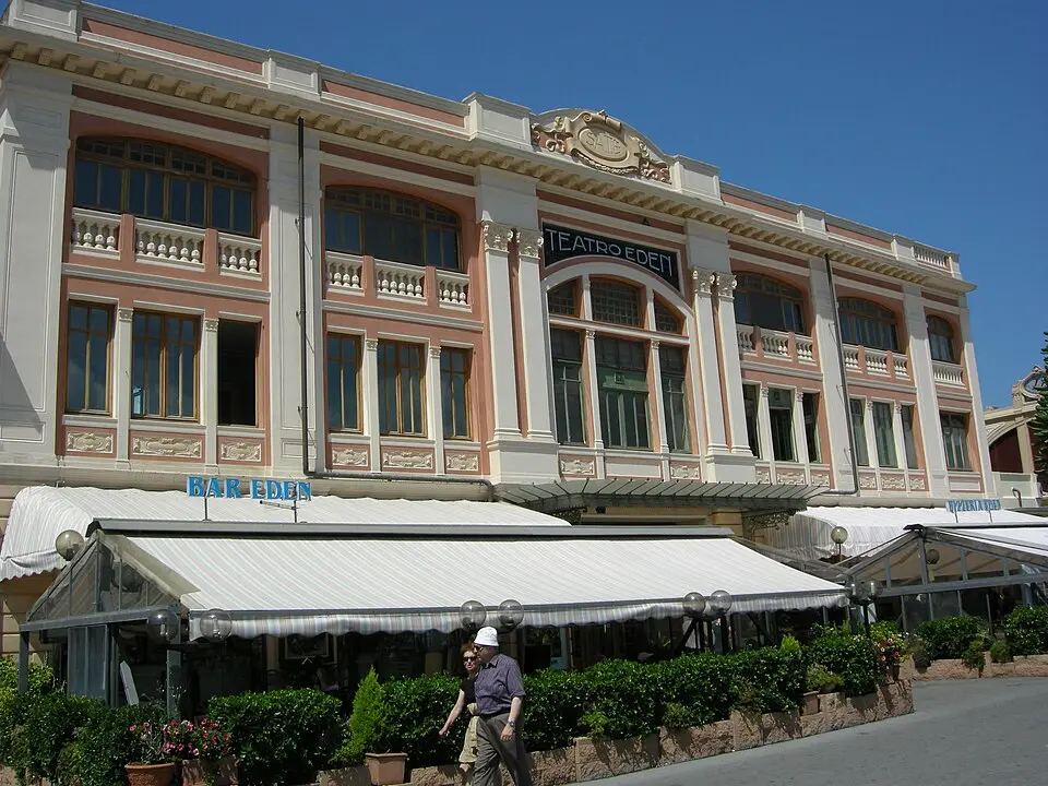 Image: sailko · CC BY 2.5 Teatro Eden