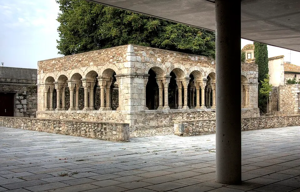 Bild: Albert Sarola Juanola · CC BY-SA 3.0 ES Claustre de Sant Domènec