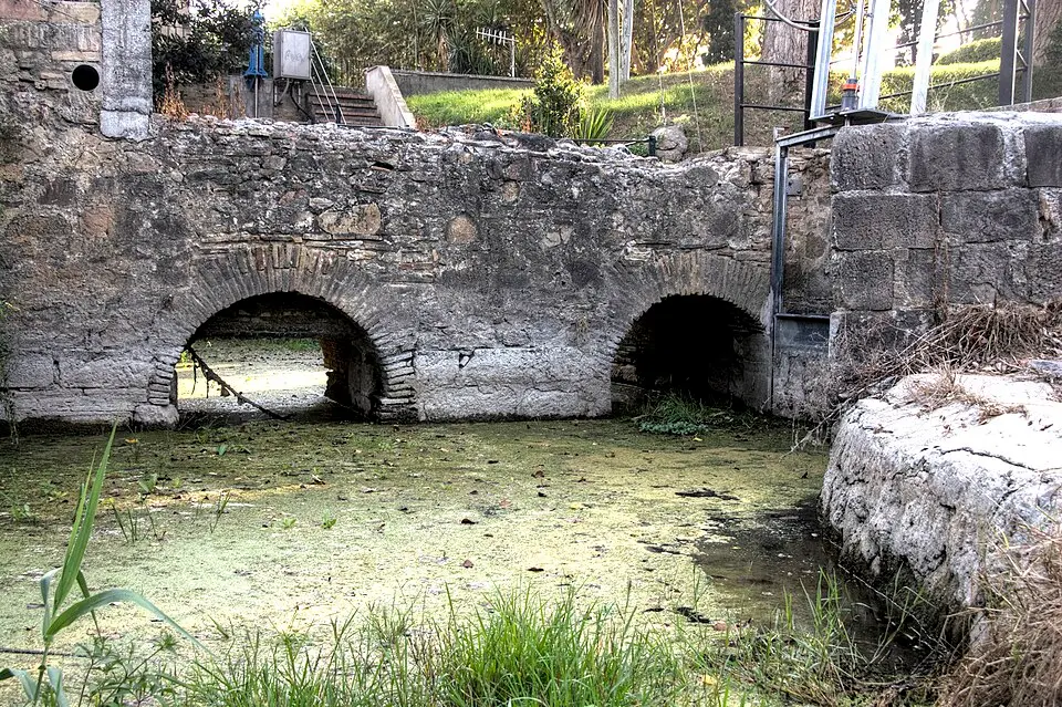 Bild: Albert Sarola Juanola · CC BY-SA 3.0 ES Recinto medieval de Vilanova