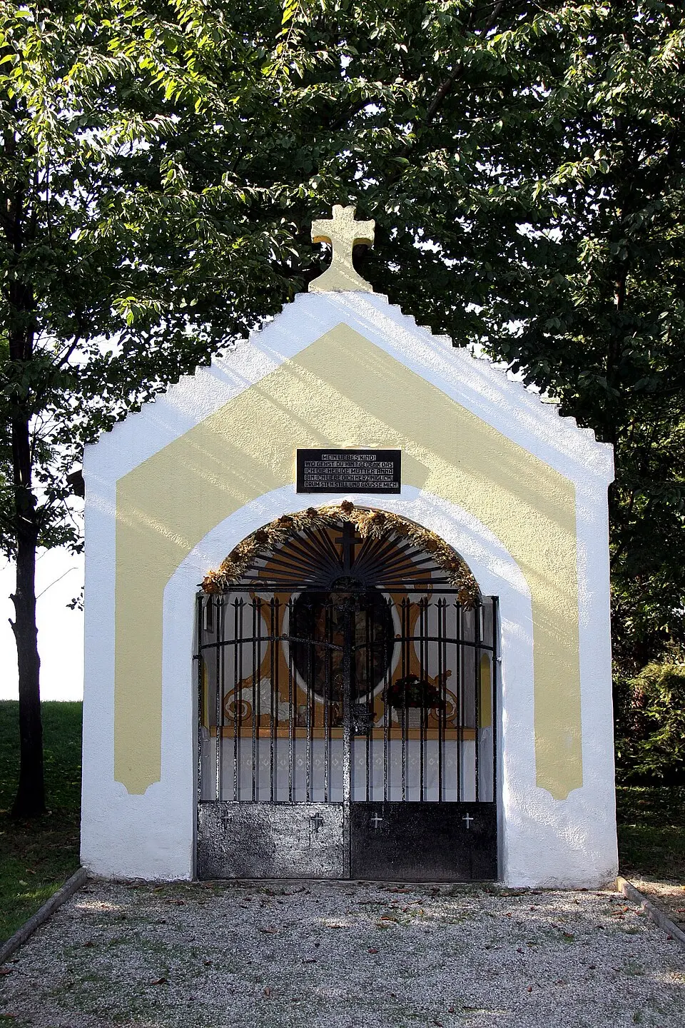 Bild: Steindy · CC BY-SA 3.0 Anna-Kapelle
