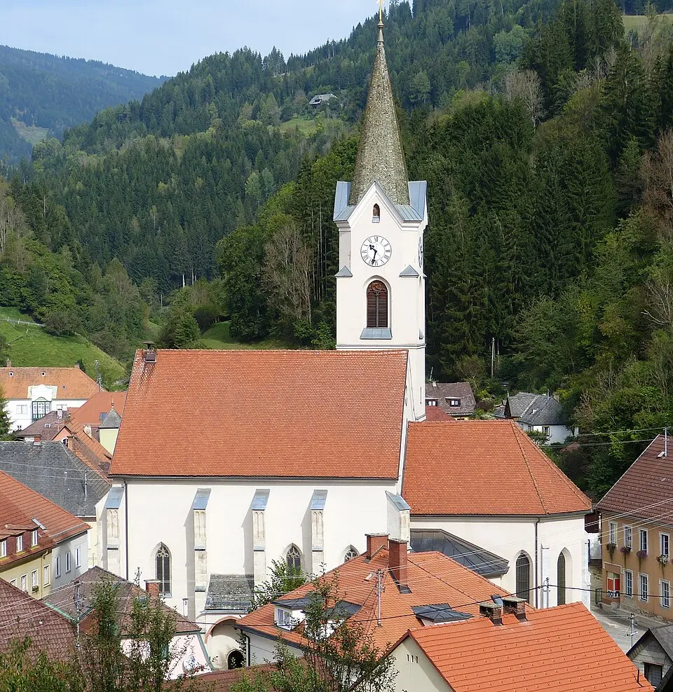 Bild: Niki.L · CC BY-SA 4.0 Pfarrkirche Hüttenberg