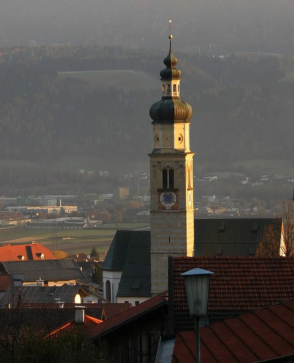 Slika: Sebastian Stabinger · CC BY-SA 3.0 Pfarrkirche Thaur