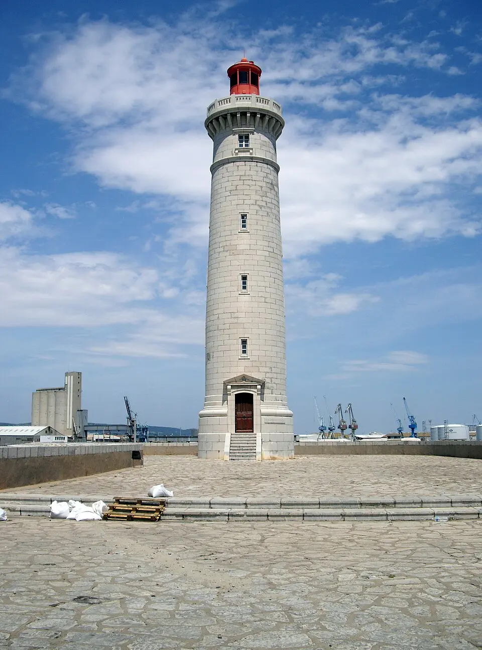 phare du Môle Saint-Louis