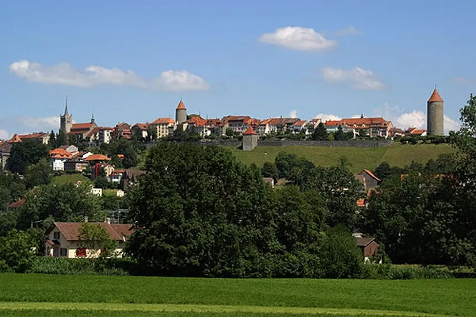Bild: Roland Zumbühl (Picswiss), Arlesheim (Commons:Picswiss project) · CC BY-SA 3.0 Romont