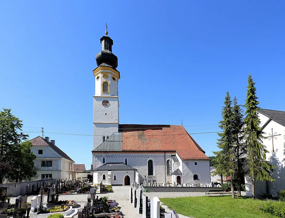 Image: C.Stadler/Bwag · CC BY-SA 4.0 Pfarrkirche Pischelsdorf am Engelbach