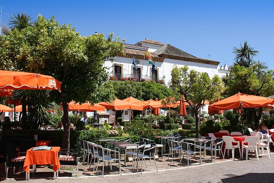 Bild: Mark Gilbert · CC BY-SA 3.0 Plaza de los Naranjos