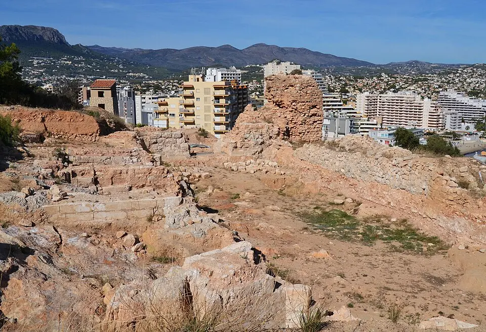 Recinto Amurallado de la Villa Medieval de Ifach