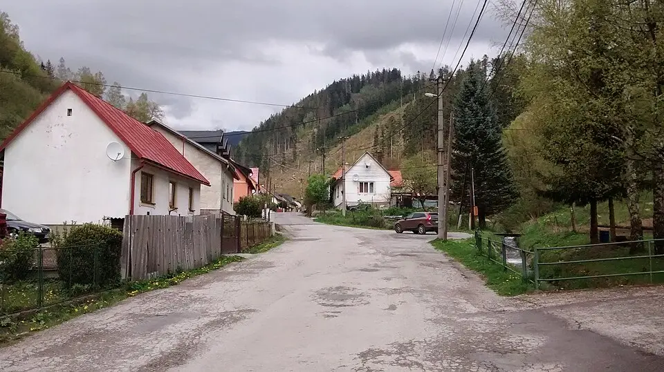 Bild: Lendert Van Laer · CC BY-SA 3.0 Pohronský Bukovec