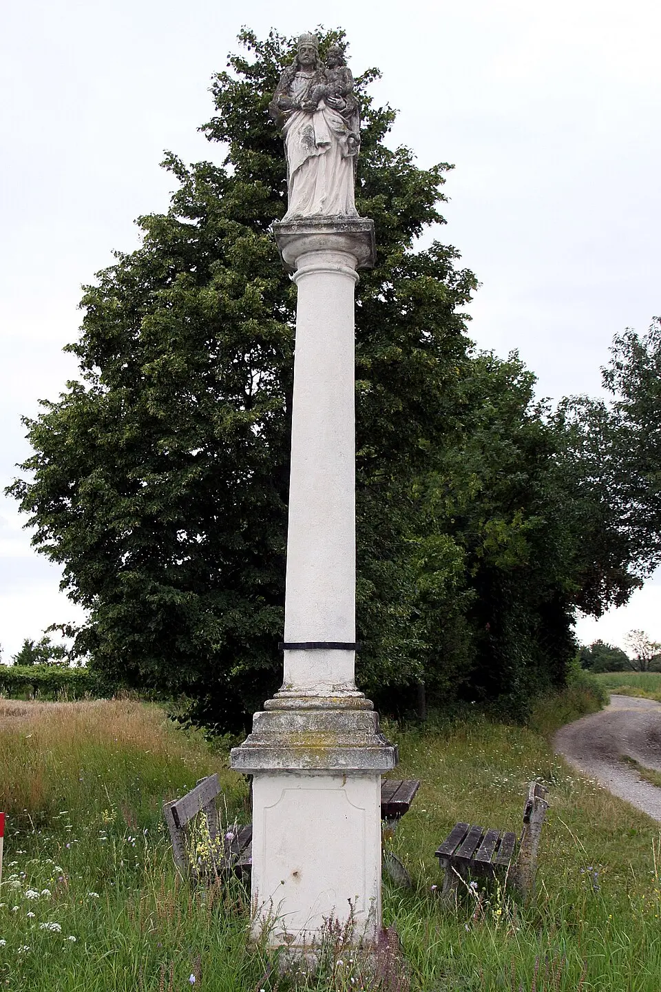 Image: Steindy (talk) 21:04, 31 July 2011 (UTC) · CC BY-SA 3.0 Mariensäule