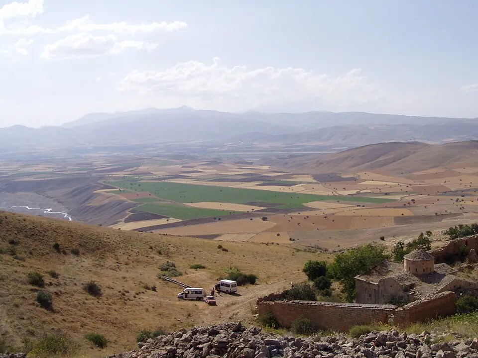 Üçpınar