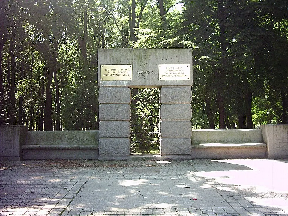 Pomnik Ofiar Wojny w Głogowie