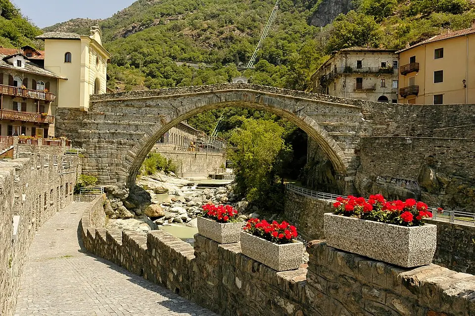 Pont Saint-Martin