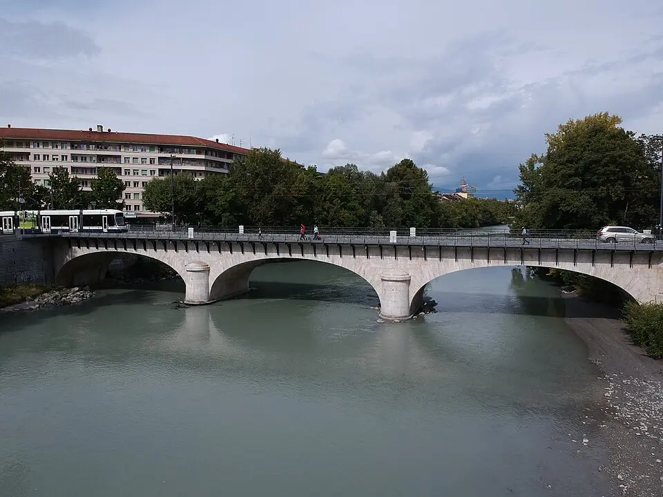 Pont-Neuf über die Arve