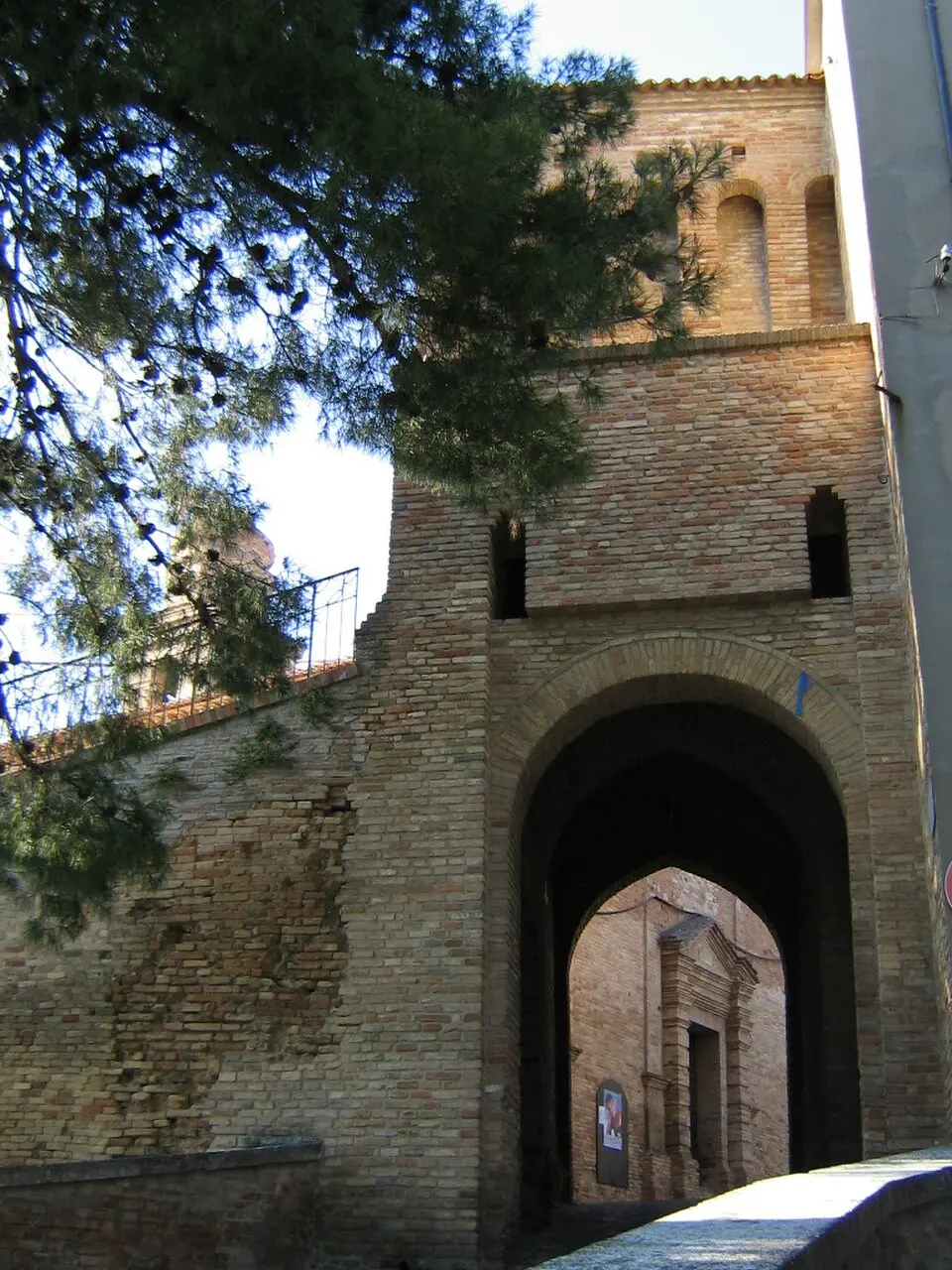 Bild: User:Icio747 · Public domain Porta Montanara