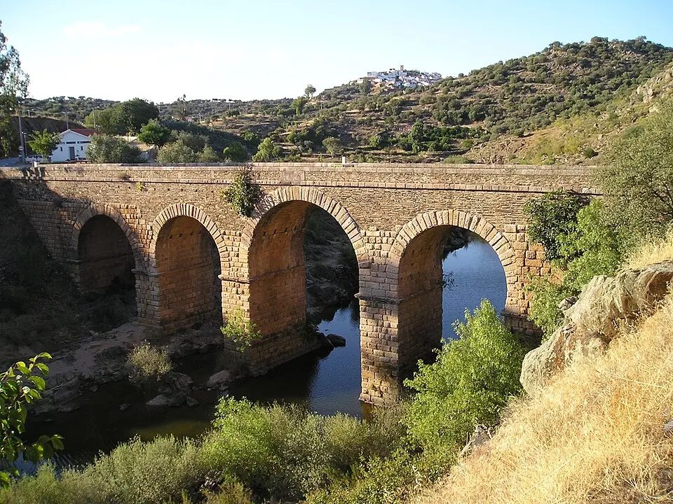 Bild: Caligatus · Public domain Puente de Segura