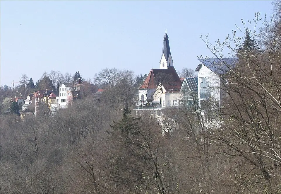 Bild: Rufus46 · CC BY-SA 3.0 Pullach im Isartal