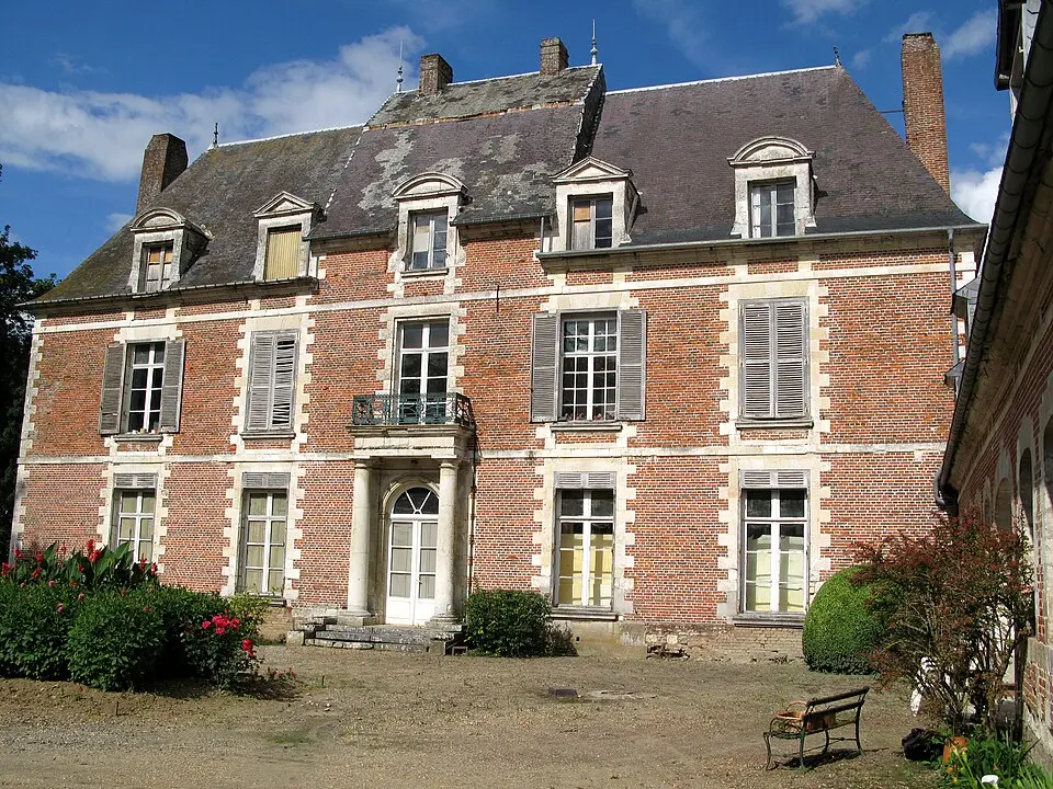 Image: Markus3 (Marc ROUSSEL) · CC BY-SA 3.0 château de Quevauvillers