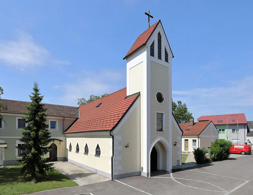 Obrázek: C.Stadler/Bwag · CC BY-SA 4.0 Pfarrkirche Rannersdorf