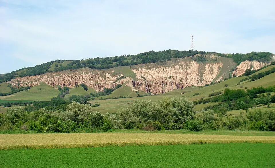 Obrázok: Țetcu Mircea Rareș · CC BY-SA 3.0 Râpa Roșie