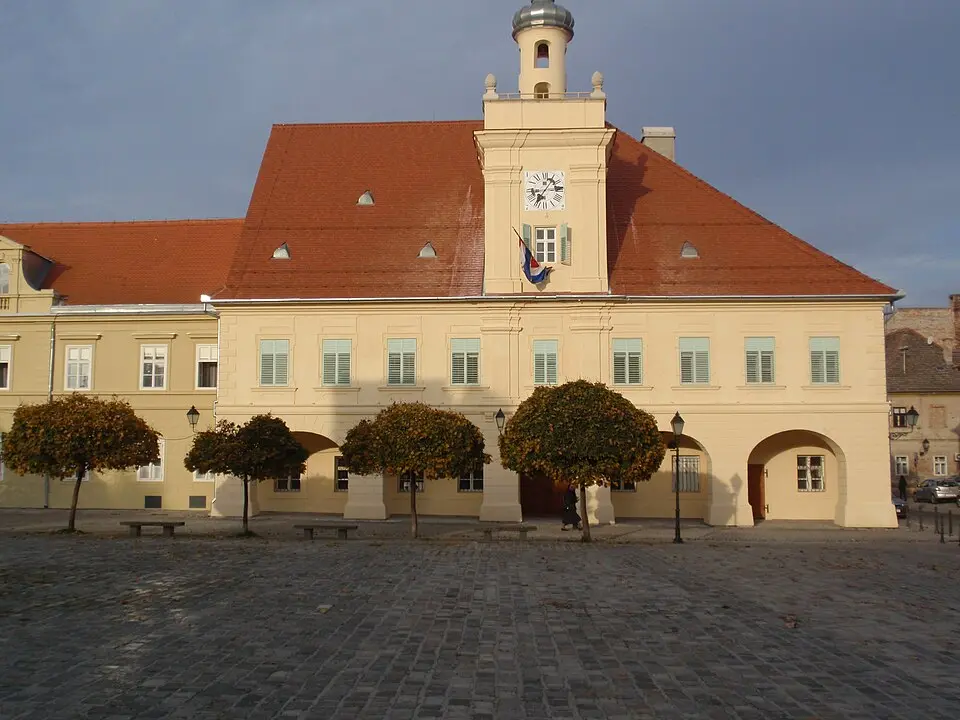 Arheološki muzej Osijek