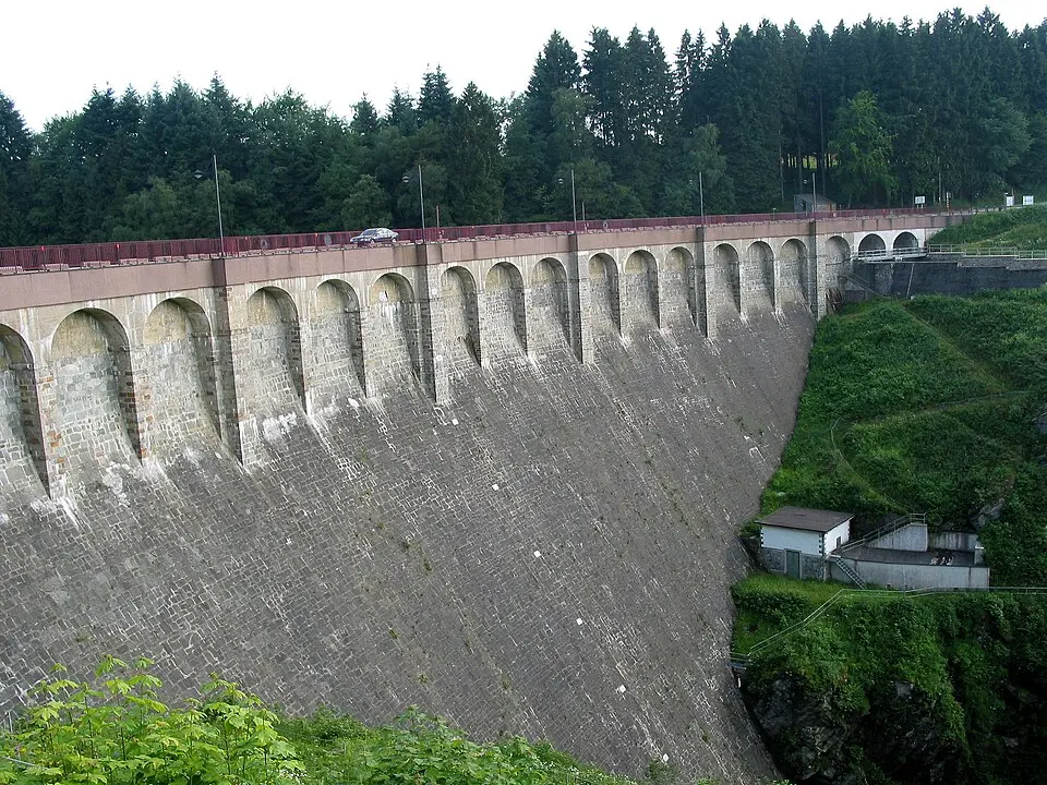 Talsperre Robertville