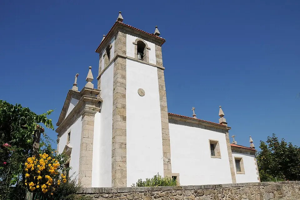 Roussas