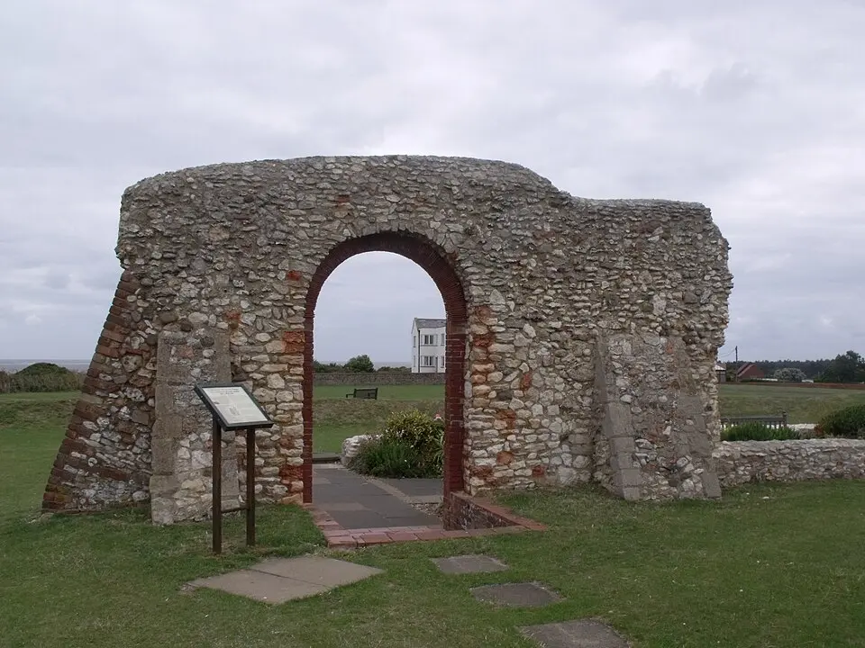 Ruins Of St Edmund's Chapel