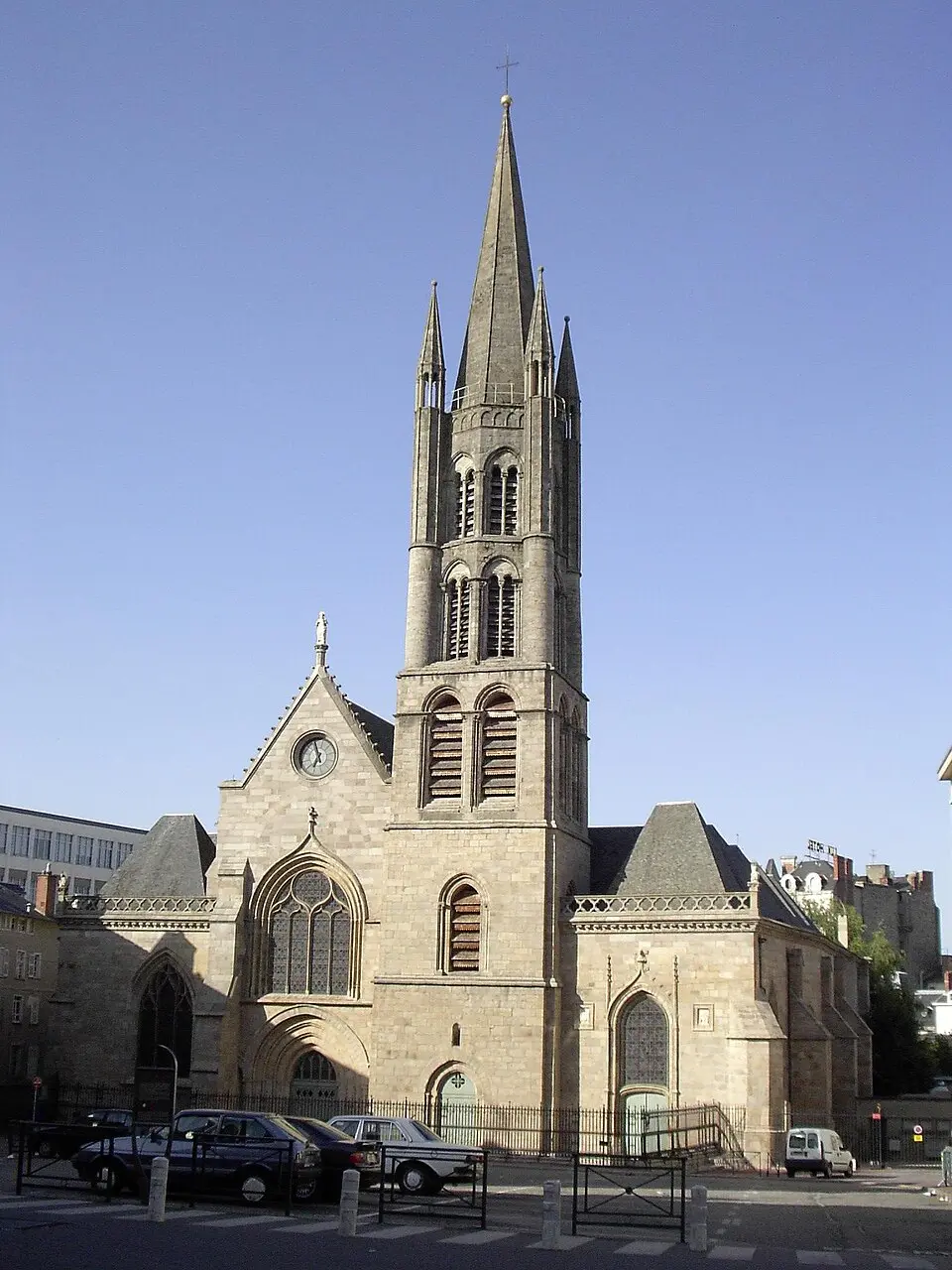 église Saint-Pierre-du-Queyroix