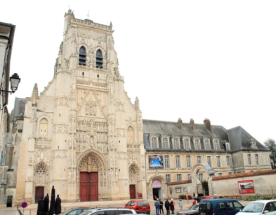 abbaye royale de Saint-Riquier