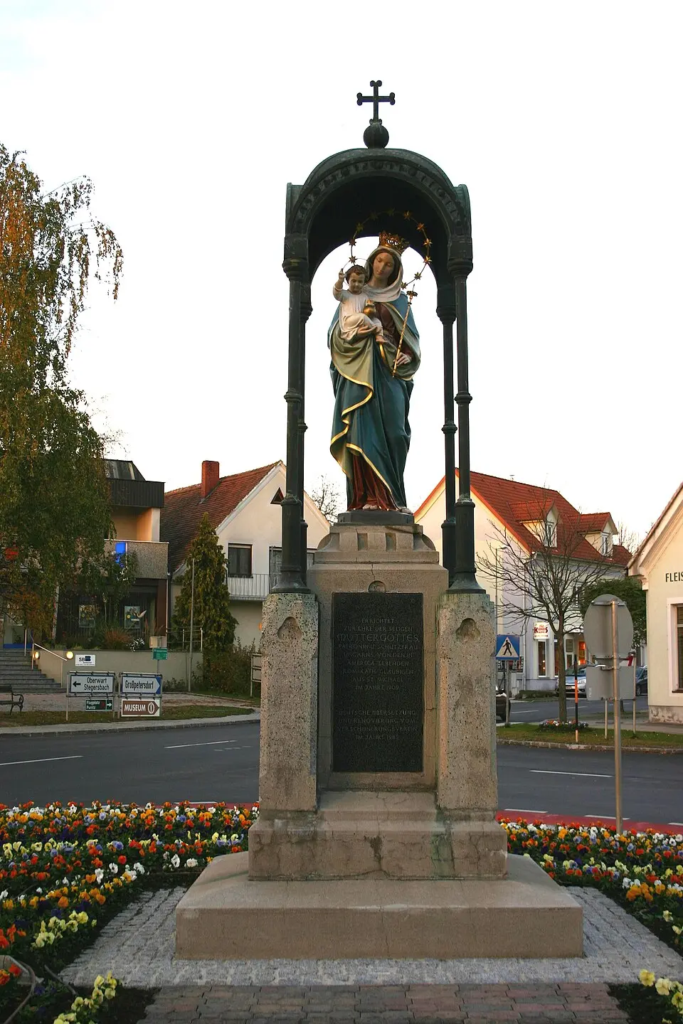 Bild: Steindy · CC BY-SA 2.0 DE Mariensäule